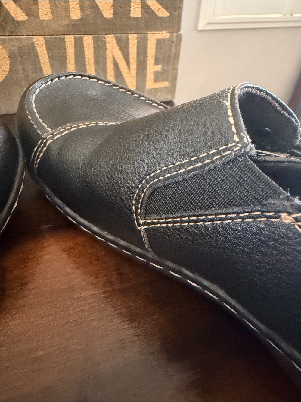 Clarks Black Ashland Lane Q Leather Slip-On Loafers - Picture 9 of 15